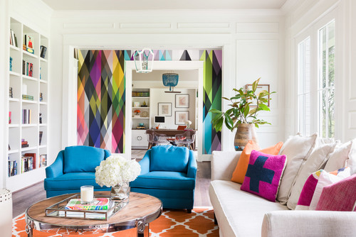 Wow, such a beautiful rug placement - the cohesive design that pulls the room together in such a fun and colorful way!