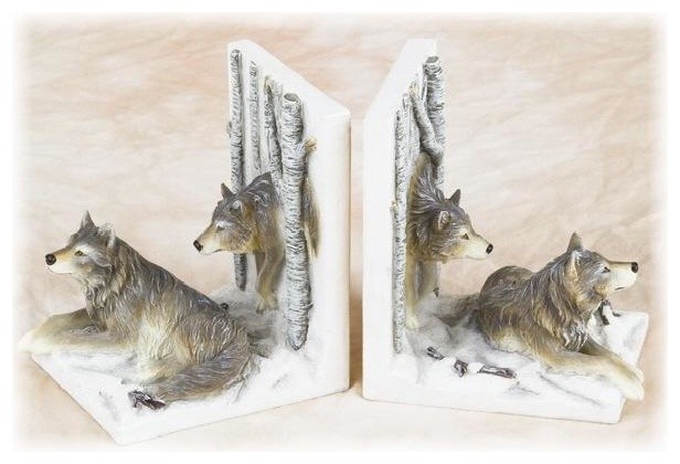 5.5 Inch Brown and White Sitting Wolf Pack Design Collectible Bookends