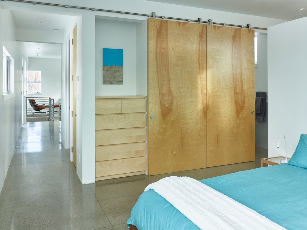 Bedroom - rustic bedroom idea