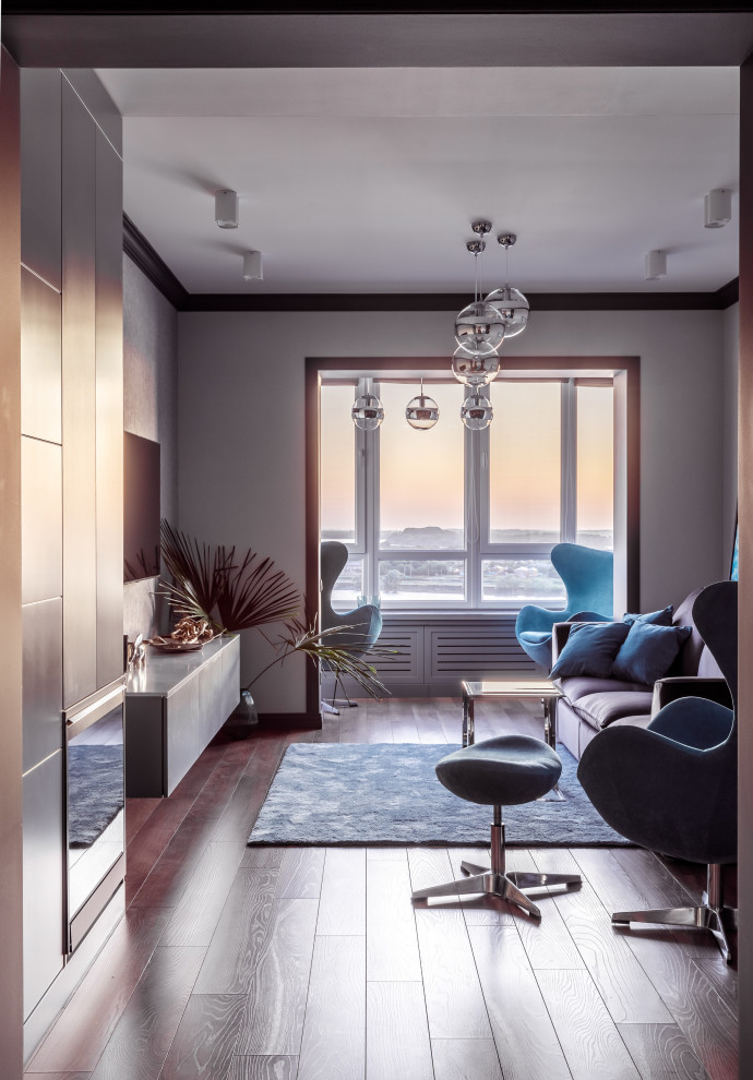 Гостиная с балконом