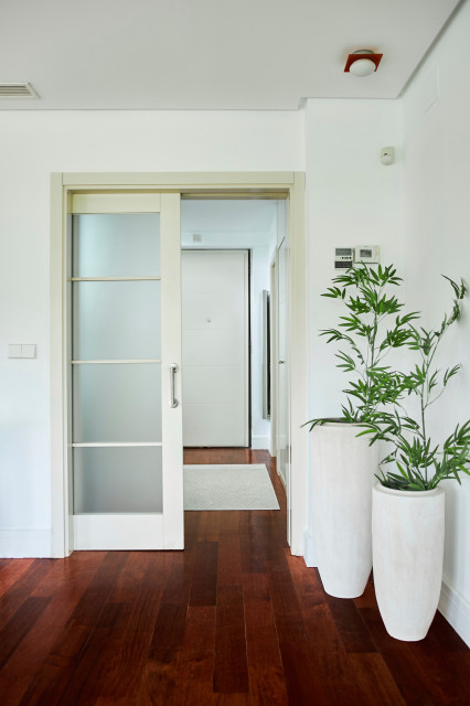 TAPIA coastal-hallway-and-landing