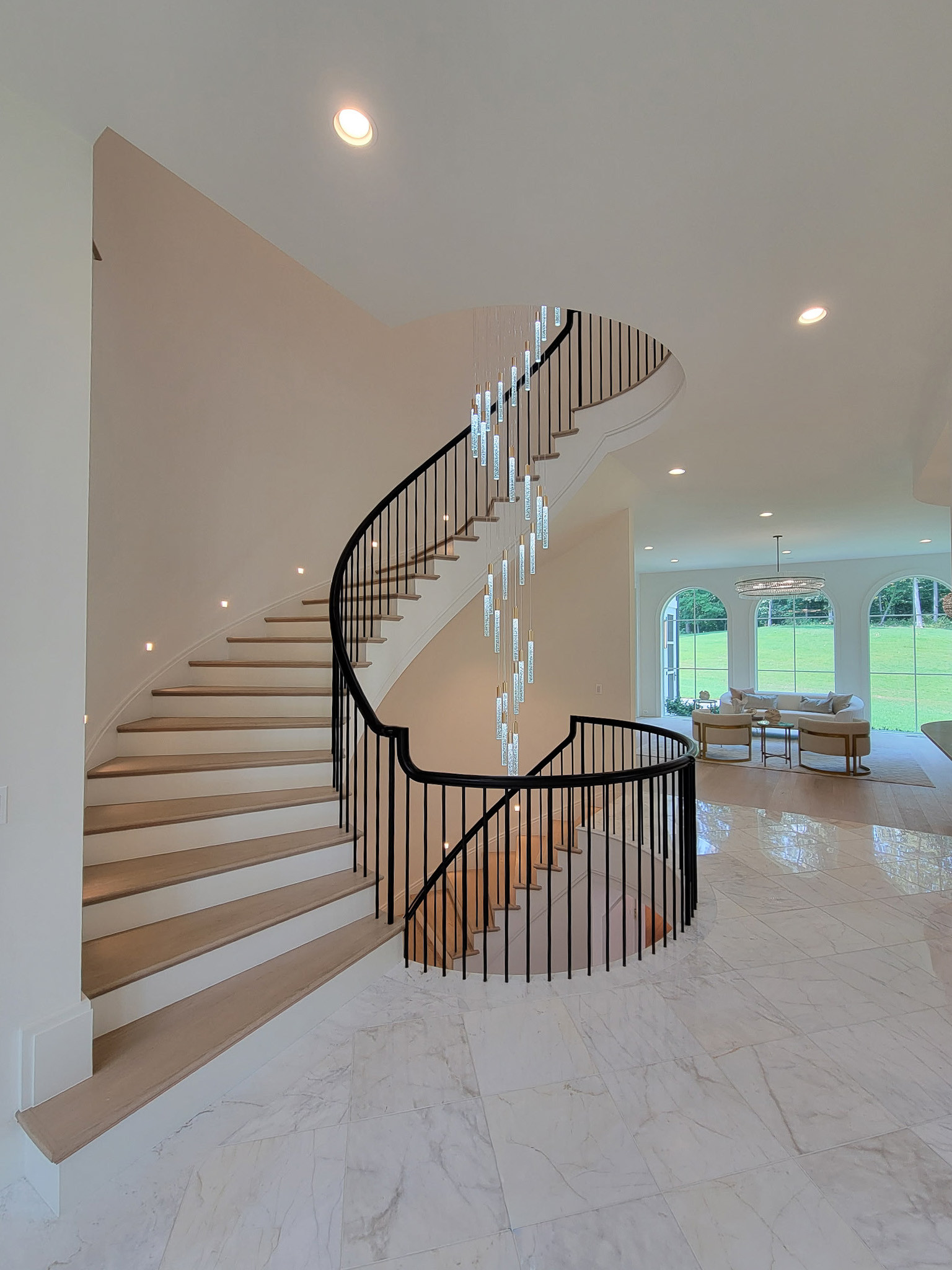 Project #158 | Contemporary Curved Staircase