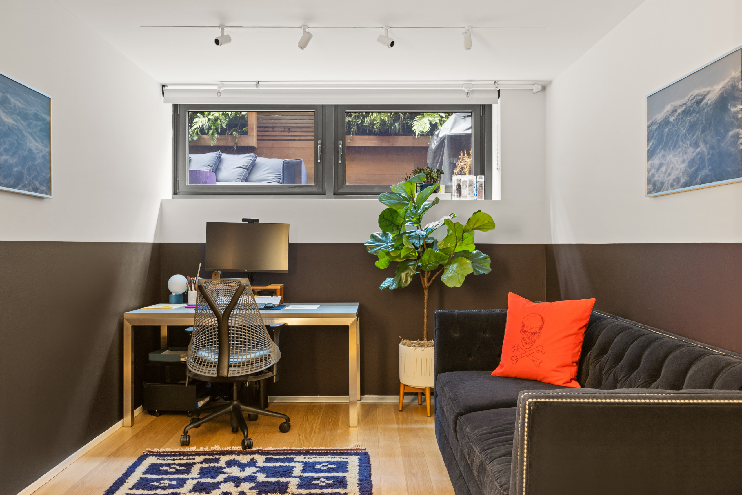 Amazon.co.jp: 洋書Modern Originals: At Home with Midcentury