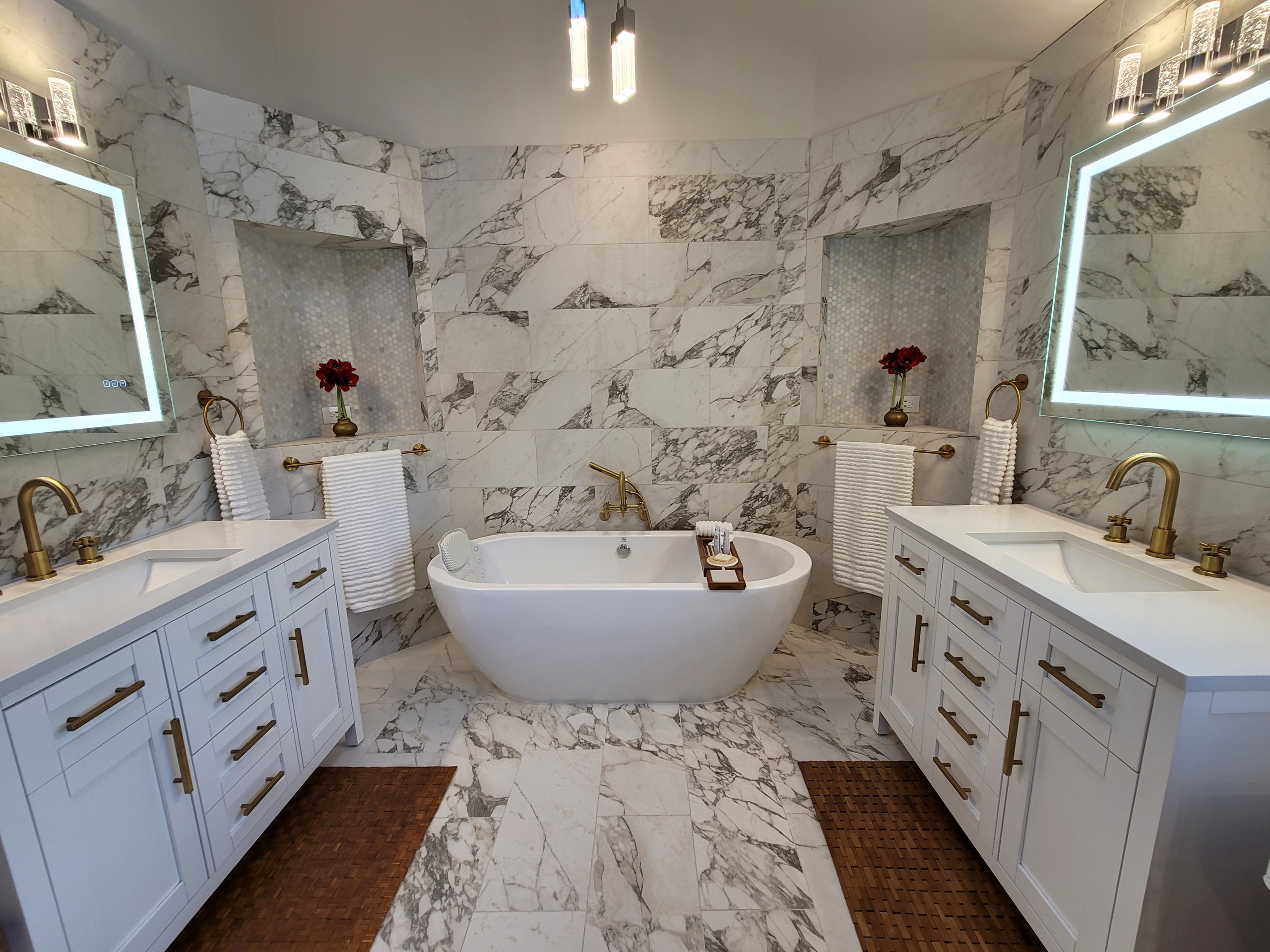 Dream white Bathroom