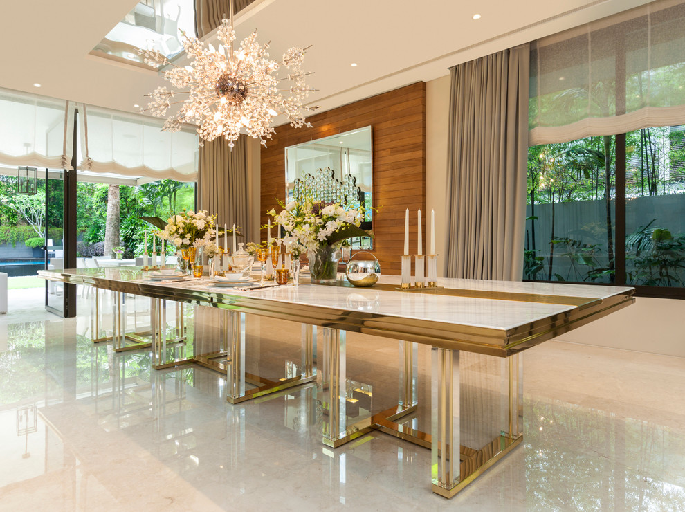 This is an example of a contemporary dining room in Singapore.