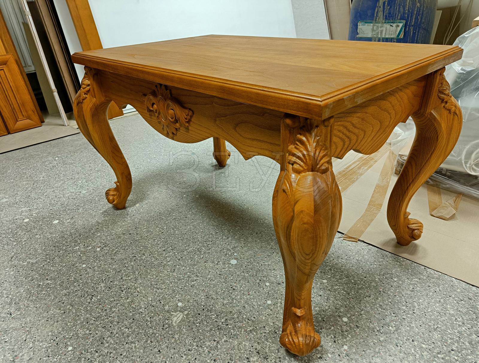 Журнальный столик из массива Ясеня