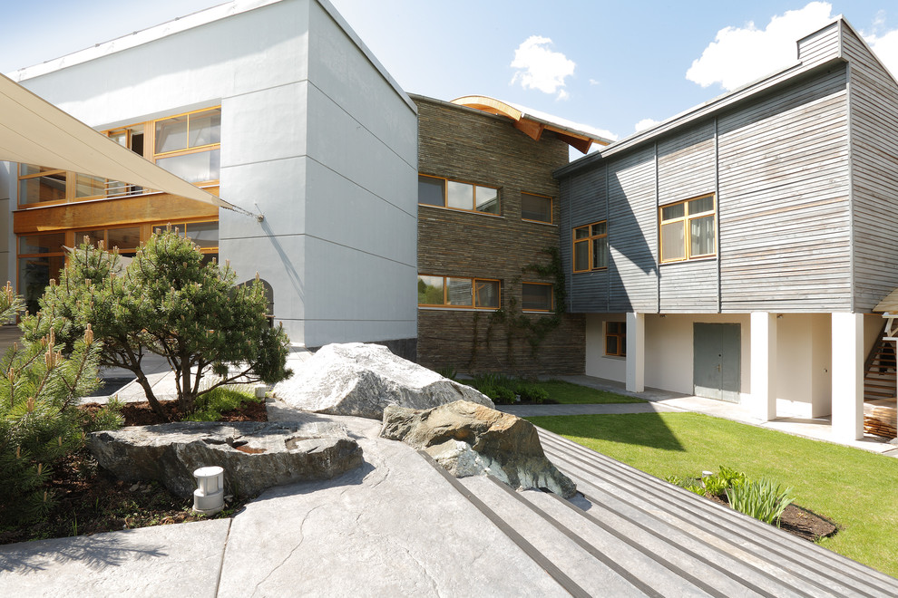 Дом в Ново-спасском, Киевское шоссе, МО