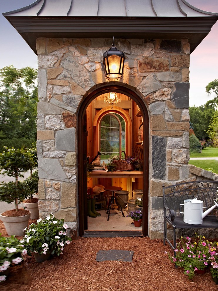 Inspiration for a timeless shed remodel in Detroit