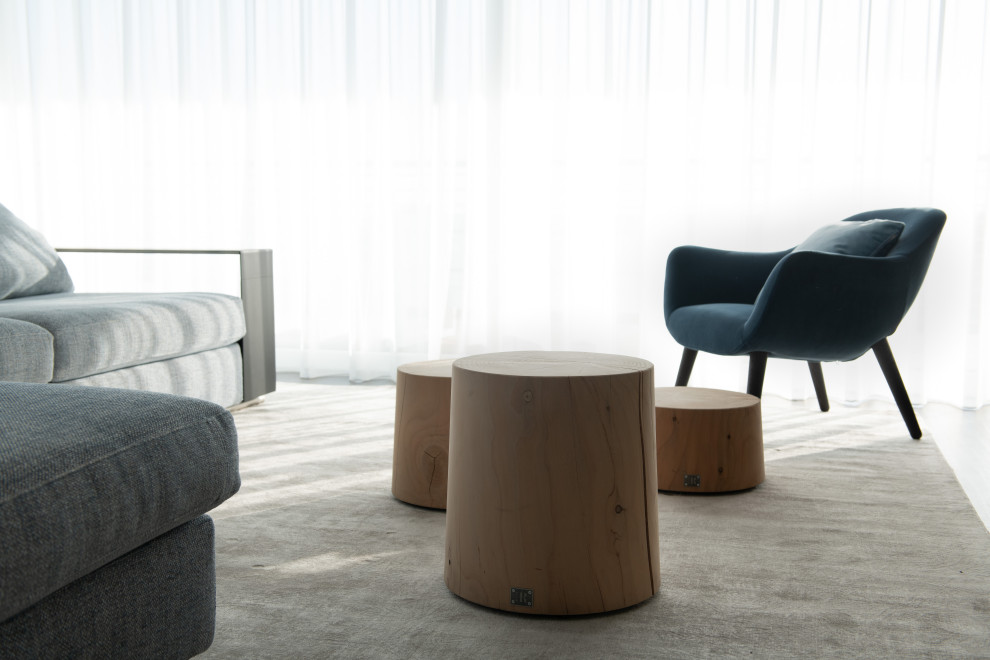 Интерьер апартамента в HPA, Паденге-Суль-Гарда, Италия