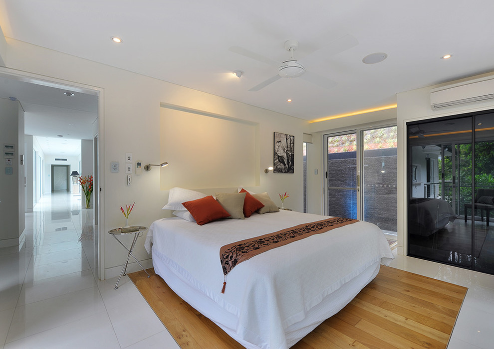 Trendy bedroom photo in Brisbane