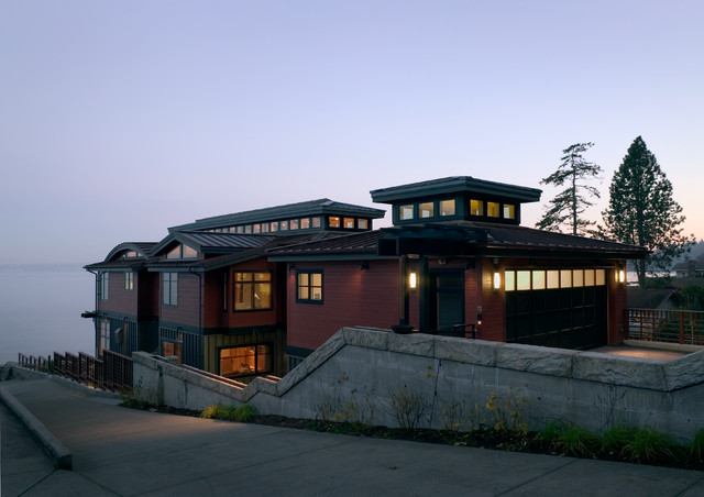 Waterfront Contemporary modern-haeuser