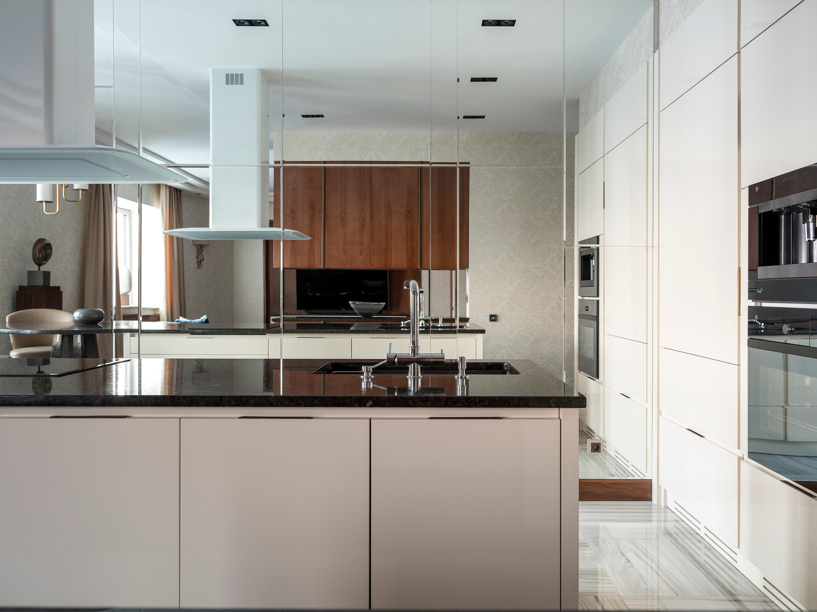 Квартира с видом на Серебряный бор. Москва.