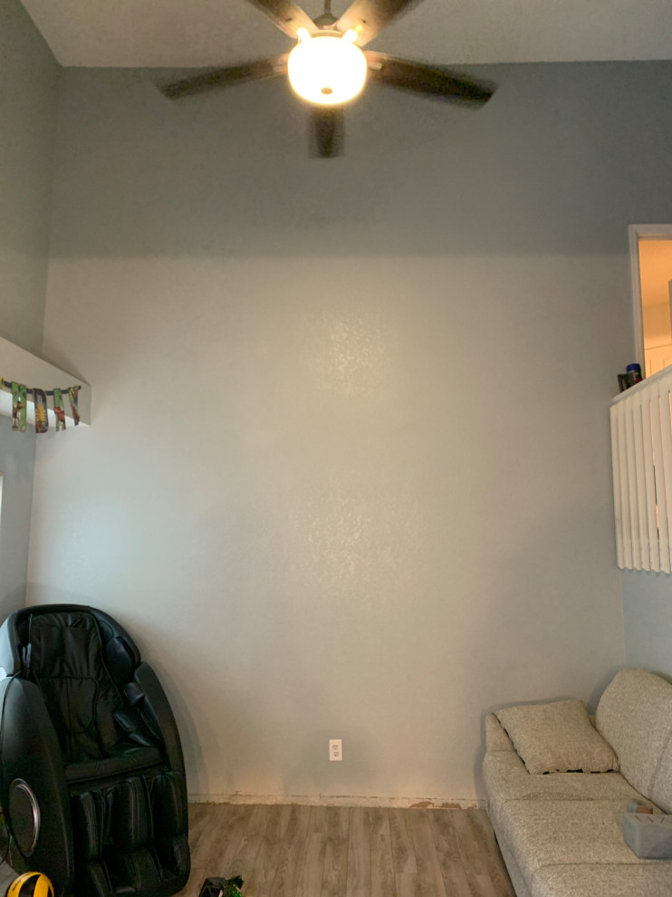 How to decorate a giant wall