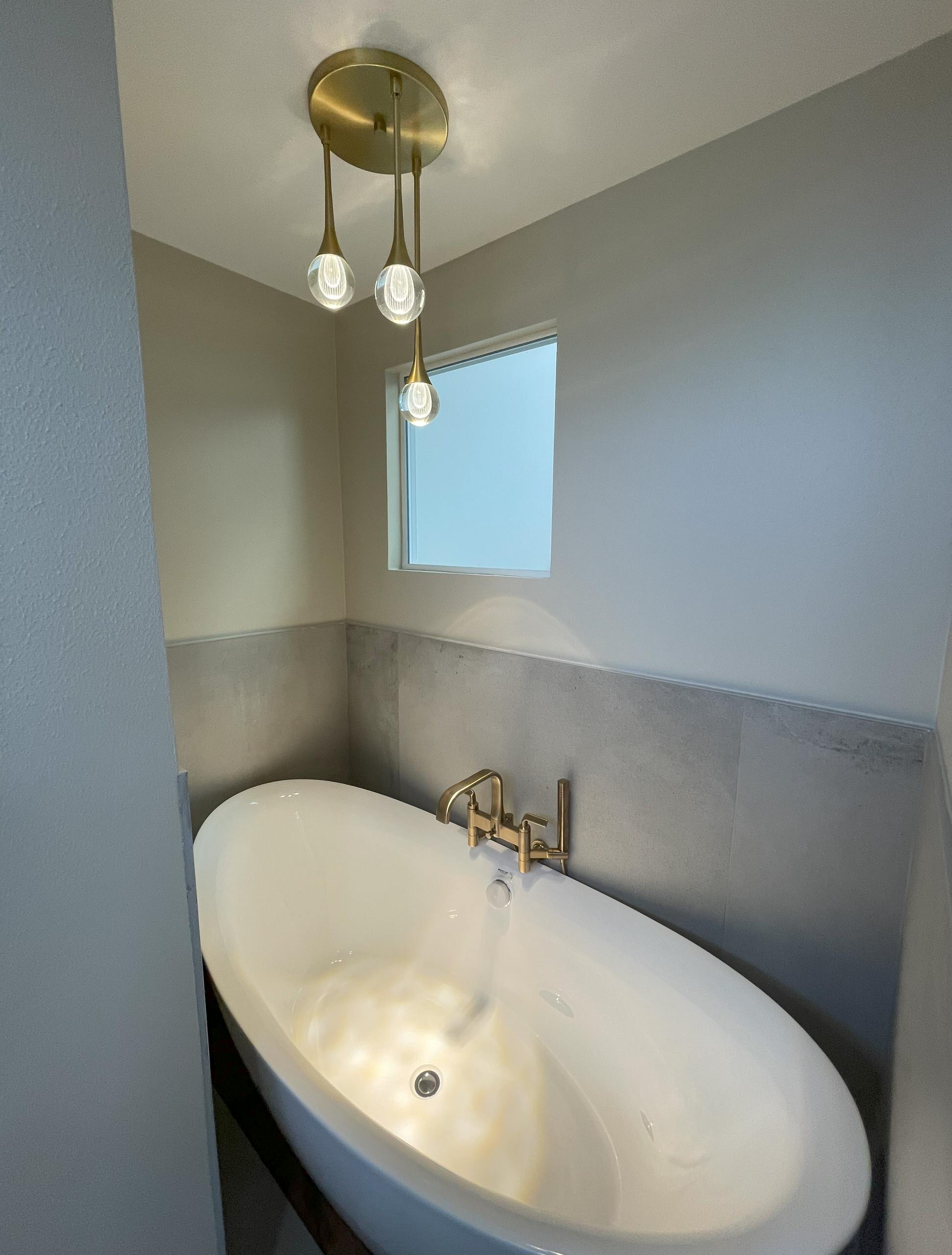 Contemporary Primary Bathroom Remodeling in Houston, TX Montrose area
