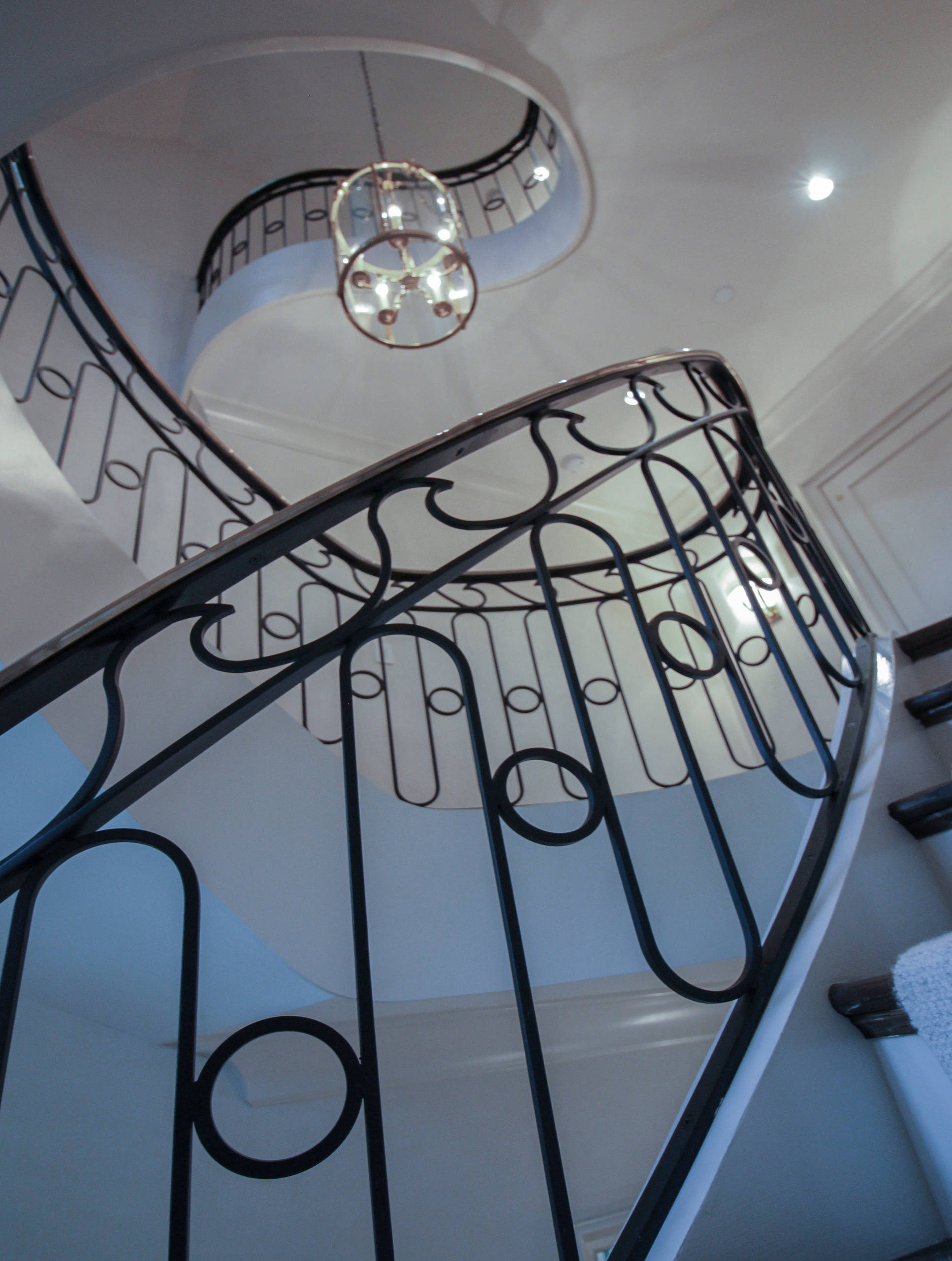 61_Sculptural/Elliptical Staircase in Washington, DC 20008