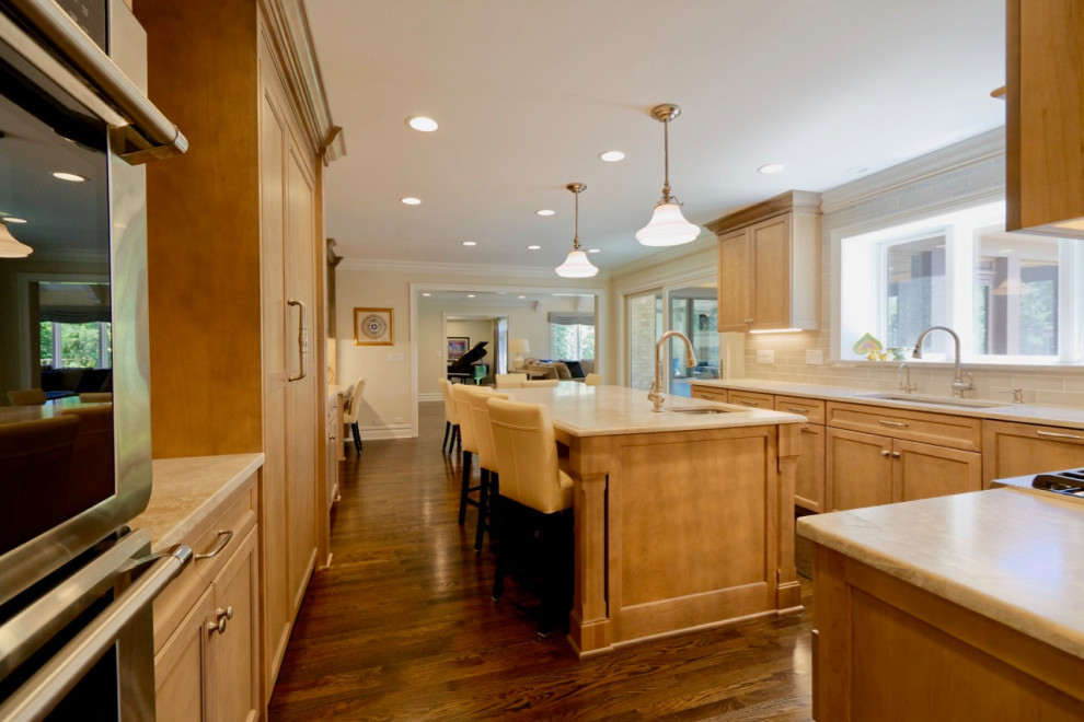 Inspiration for a transitional kitchen remodel in Chicago with an island
