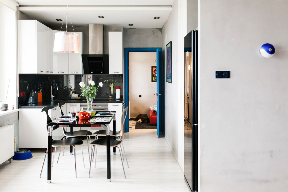 Ася/ Молодежная