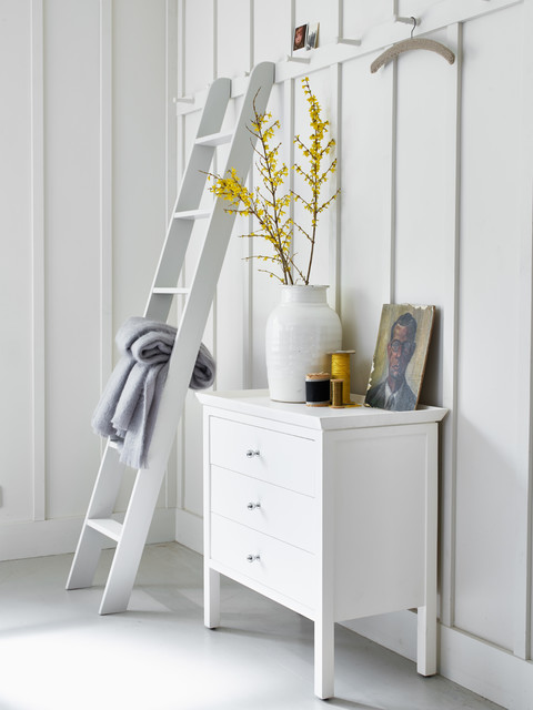 Bedroom scandinavian-bedroom
