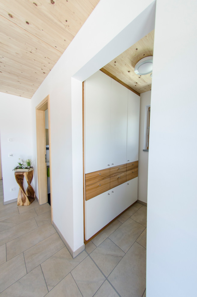 Moderner Flur in Stuttgart