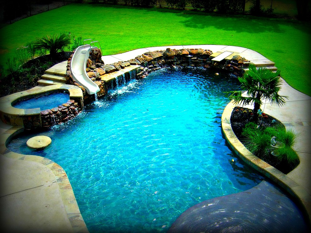 Inspiration for a timeless pool remodel in Dallas