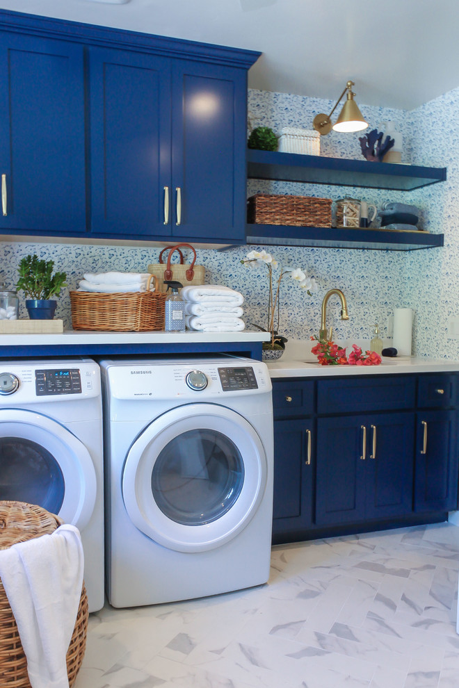 Inspiration for a contemporary laundry room in San Diego.