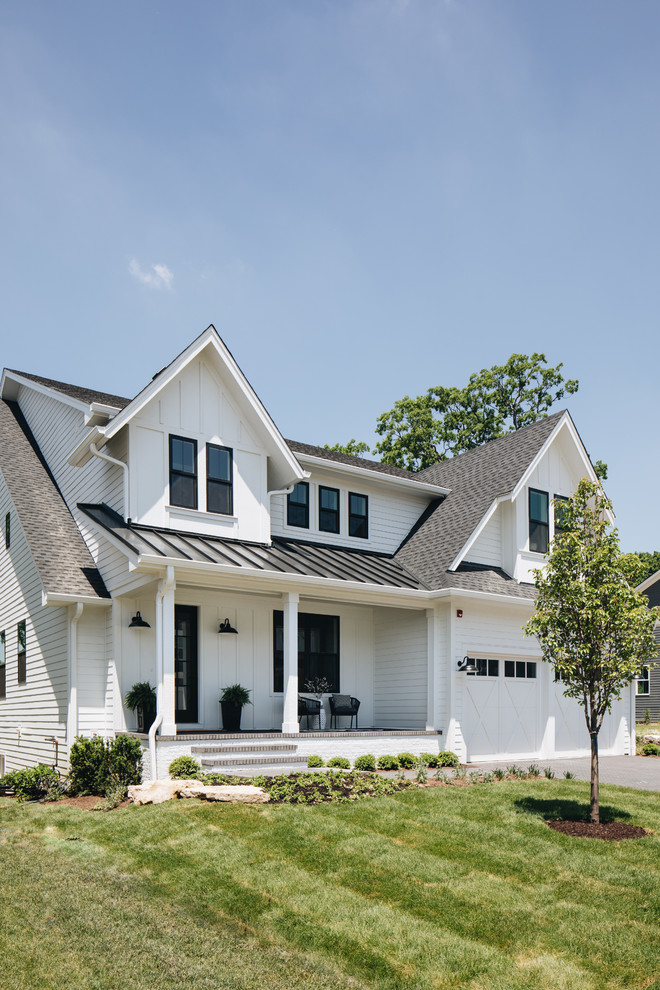 Transitional exterior home photo in Chicago
