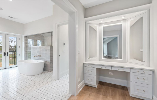 Hill transitional-bathroom