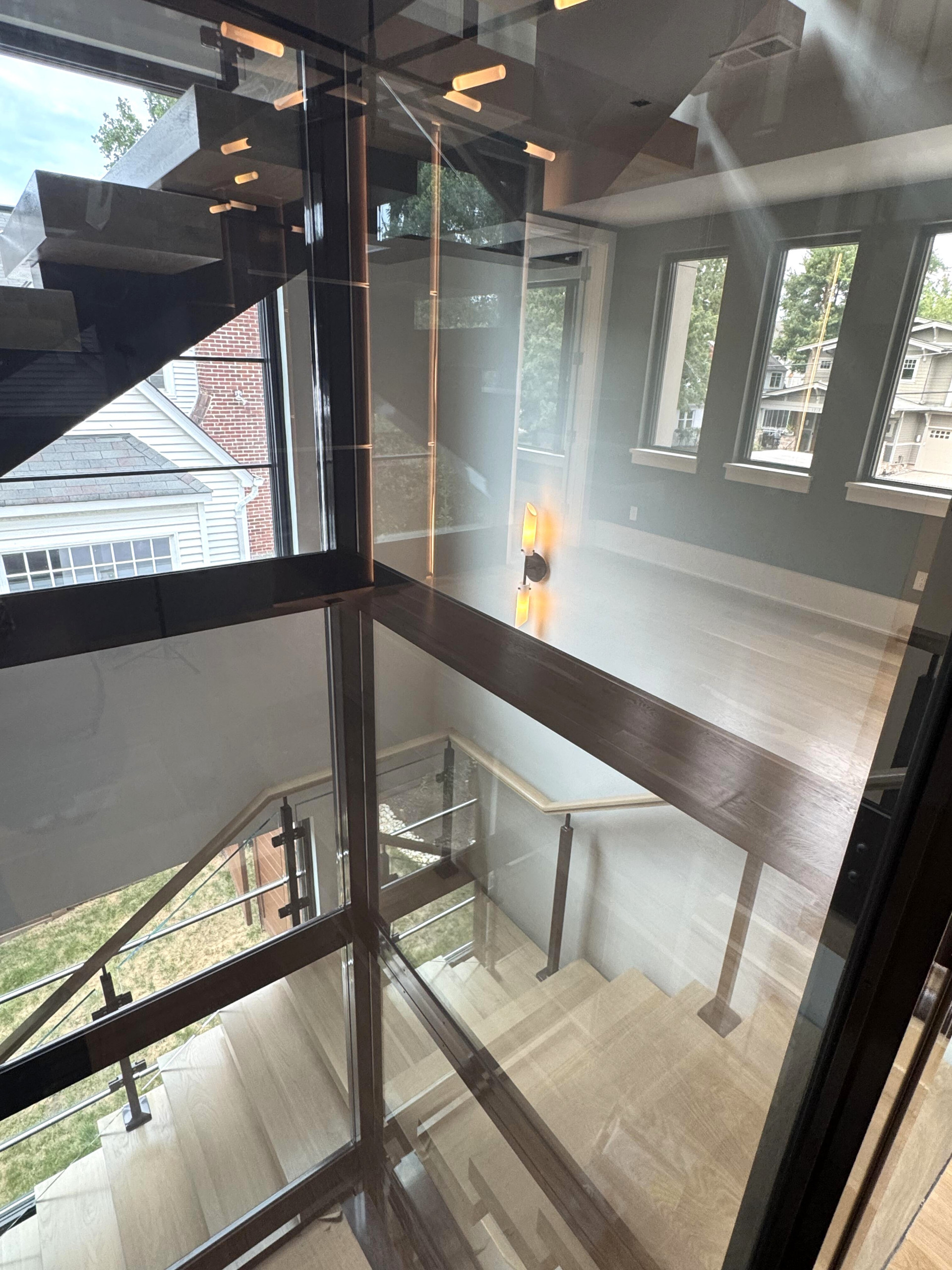 136_Modern Mono-Beam Encircling Glass Elevator, Bethesda, MD 20814