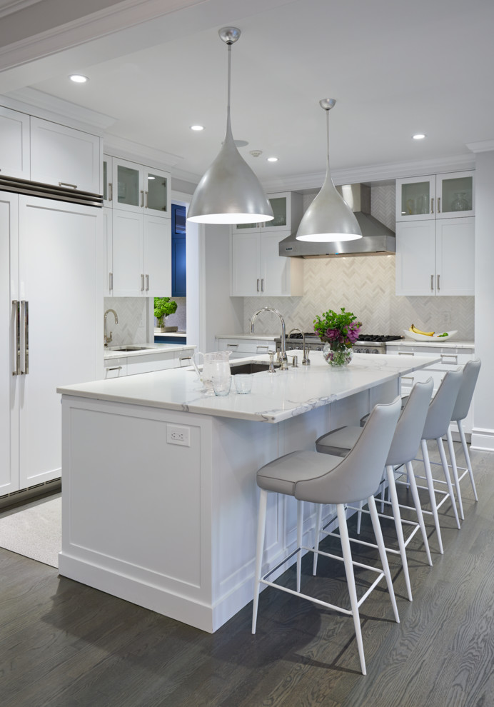 Scarsdale - Inspiration for a transitional kitchen remodel in Raleigh