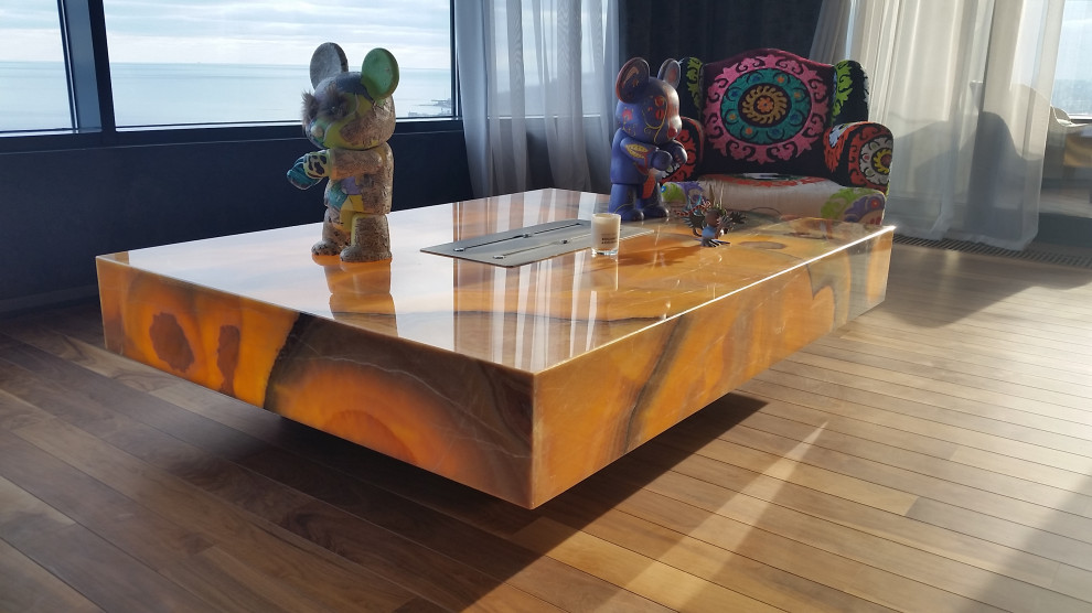 Биокамин из натурального оникса с подстветкой