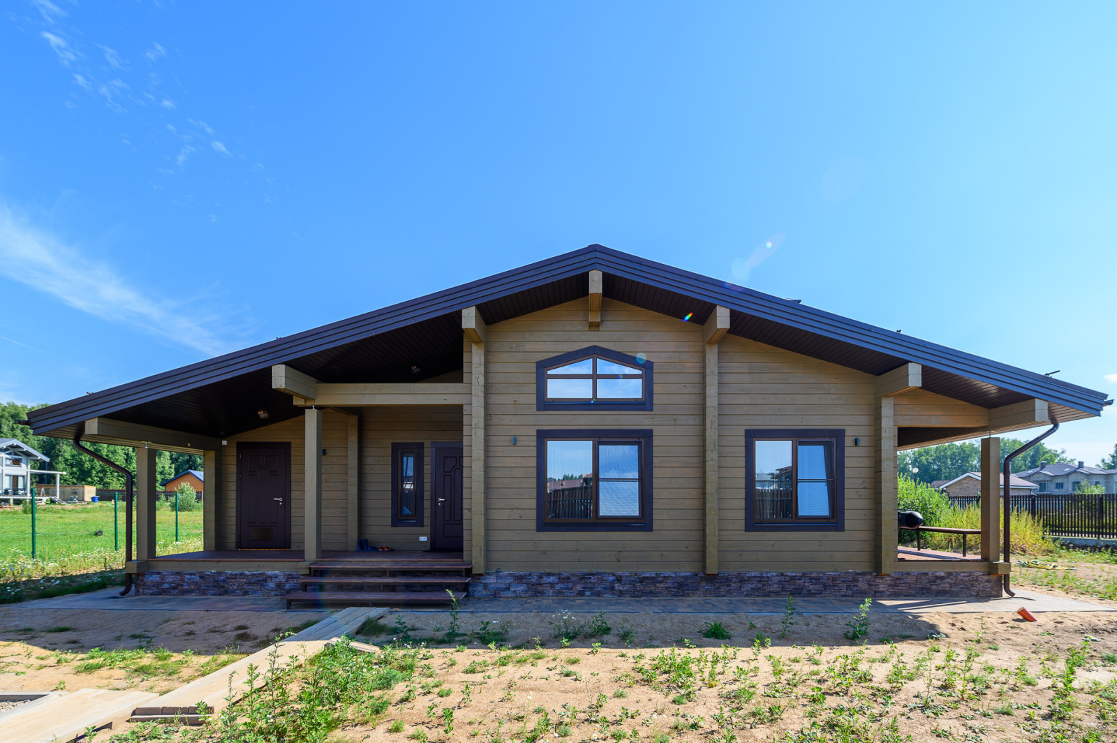 Отделка дома из бруса