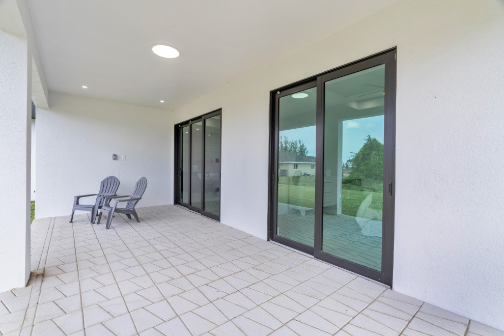 Cape Coral Modern Home