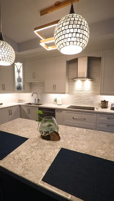 Penthouse Condo Apaerment in Square one Mississauga - Kitchen Remodeling