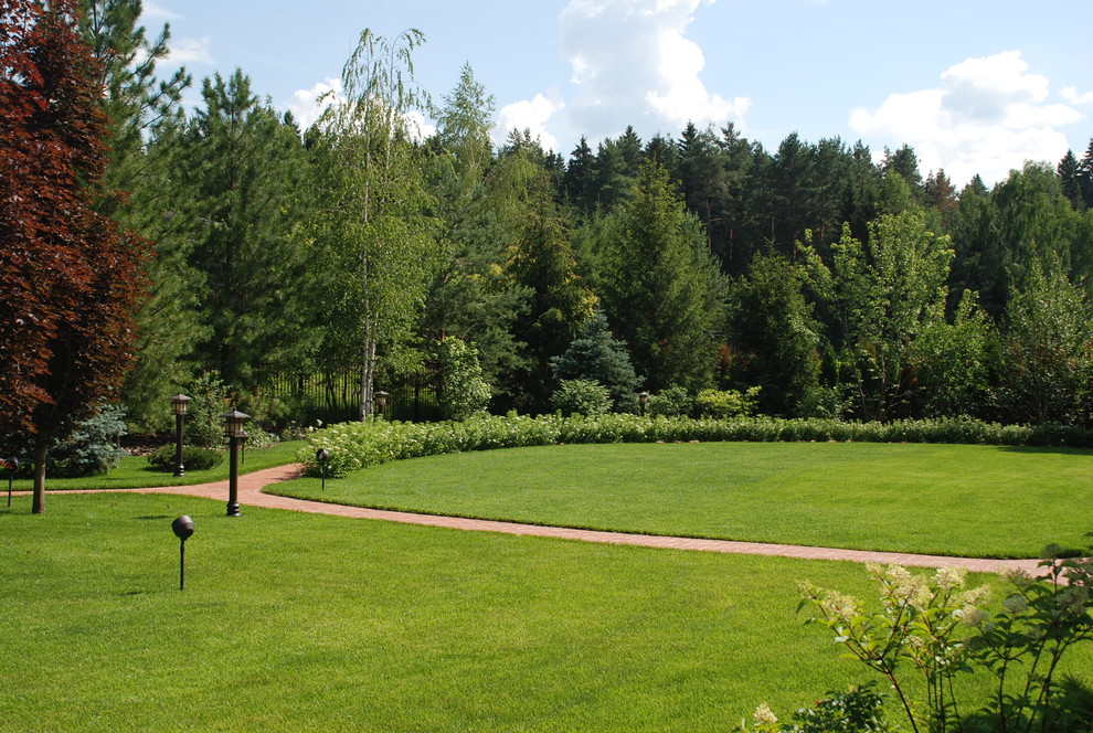 Сад в КП "Миллениум Парк"