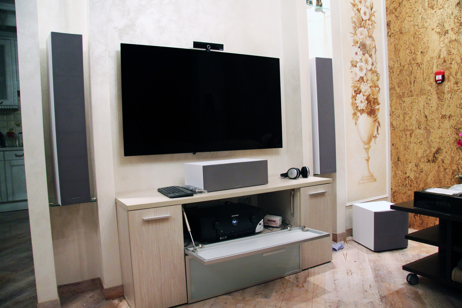 Домашний кинотеатр