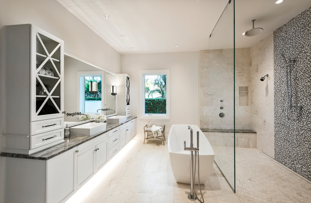 Seaside Home fusion-bathroom