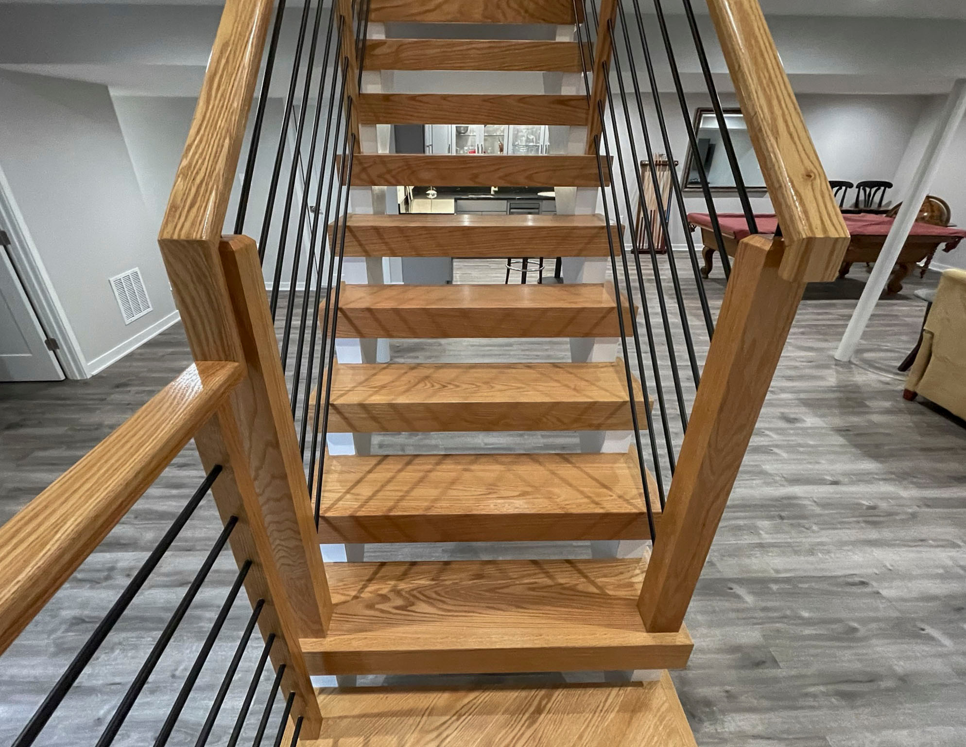 99_Modern & Open L-Shape-Winder Stair, Arlington VA 22207
