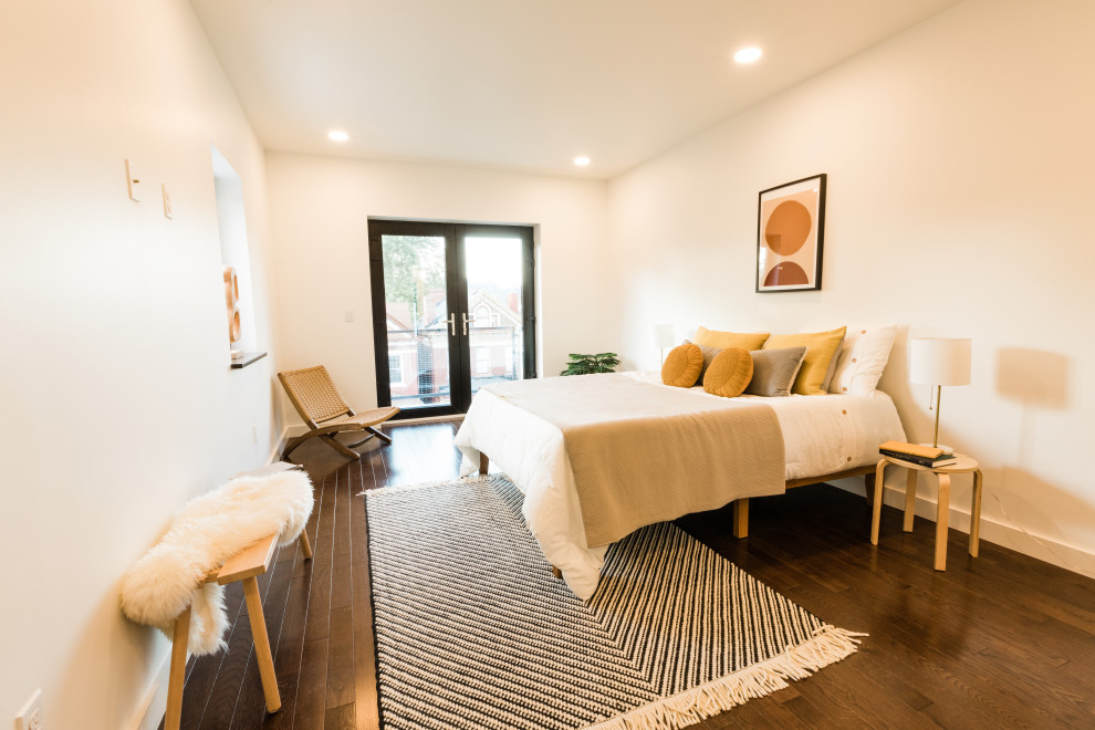 Bedroom - large transitional bedroom idea