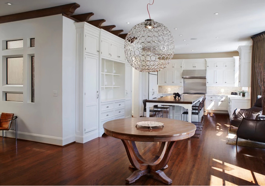 Kitchen - kitchen idea in Chicago