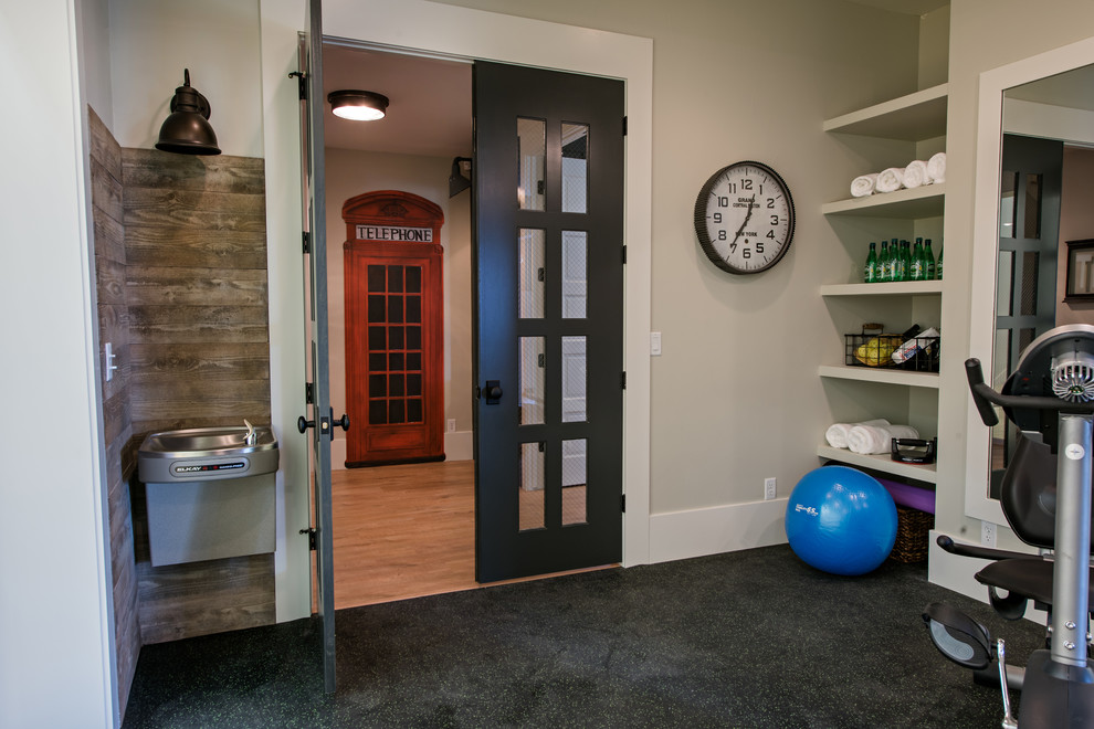 2016 Parade of Homes Colorado Springs - Transitional home design photo in Denver