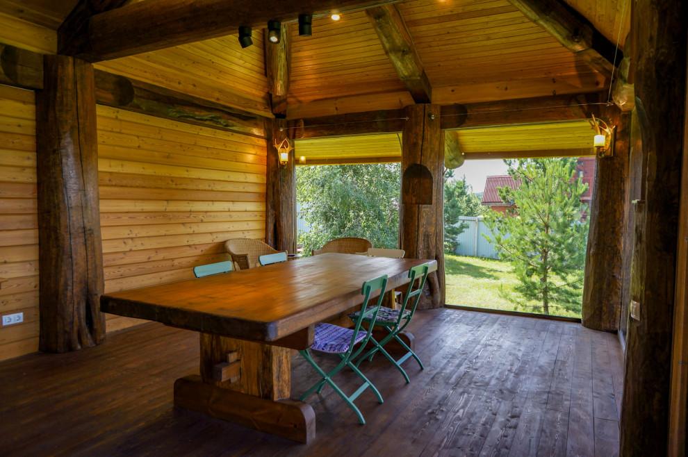 Беседка post&beam с безрамным остеклением