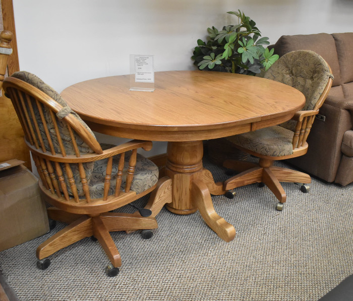 Oval dining set with 4 swivel heritage dining chairs