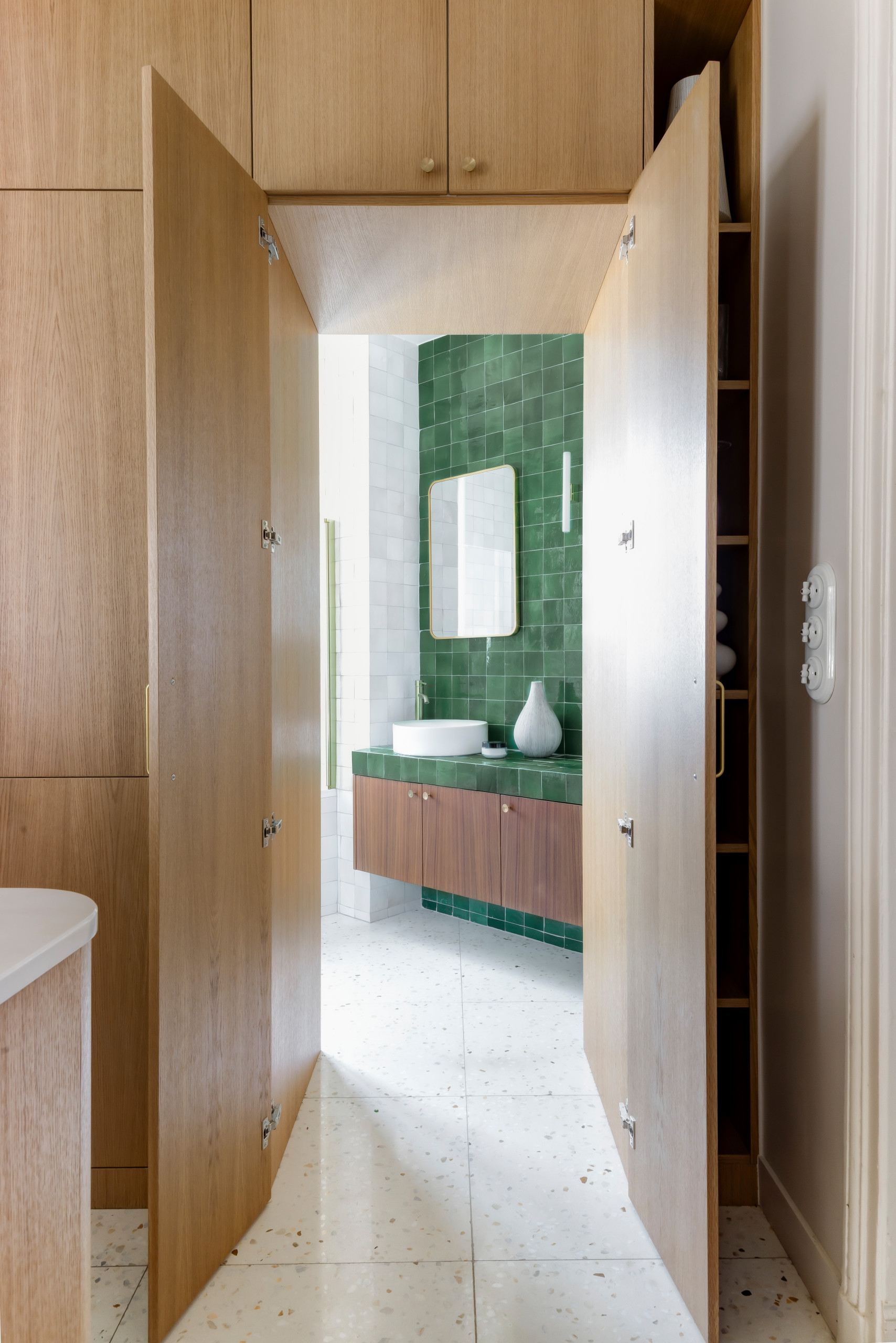 Transformer les usages d’un appartement parisien de 63 m² – Paris 10e