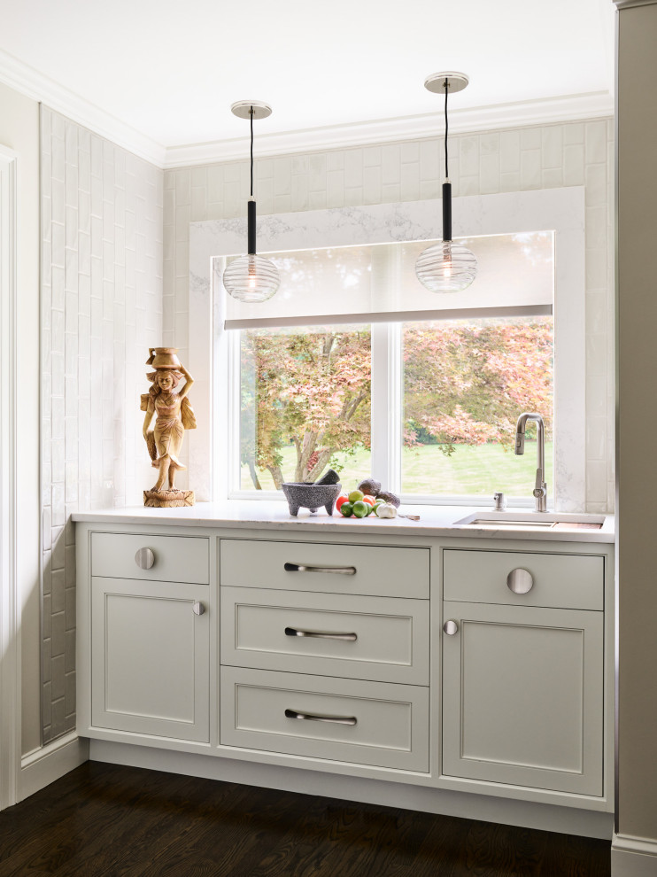 Inspiration for a transitional kitchen remodel in Boston