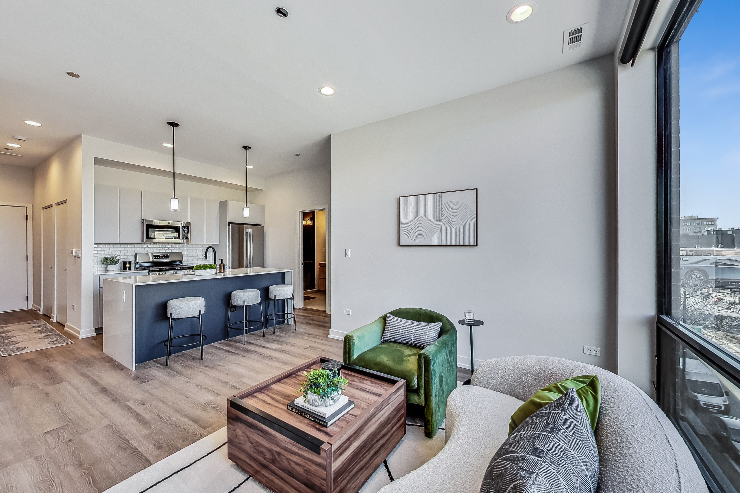 Low Line Commons Phase 2  | Model Unit 407 Staging
