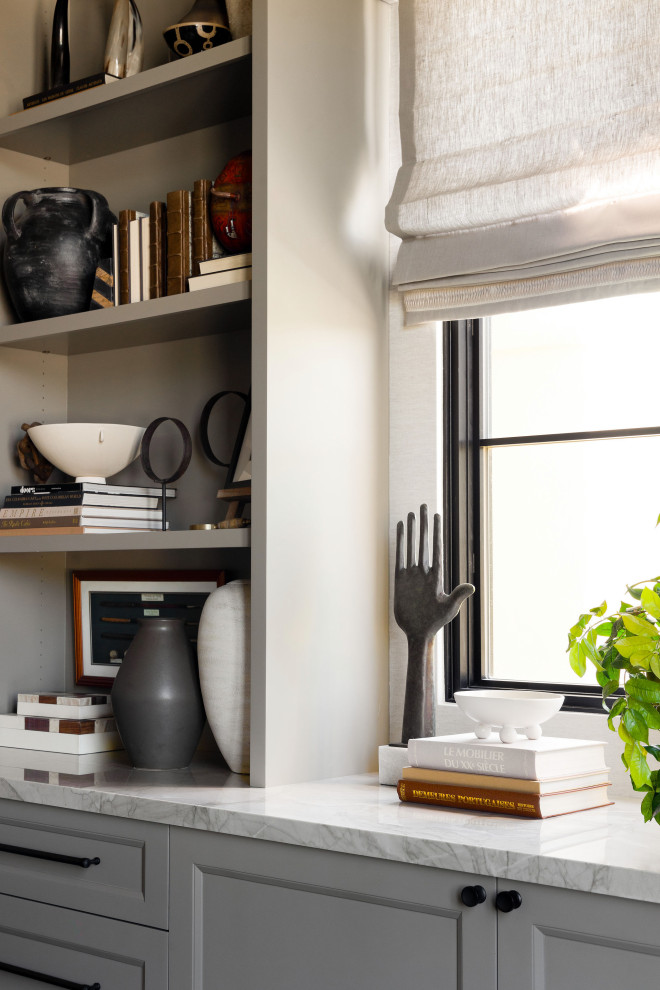 Inspiration for a transitional home design remodel in Phoenix