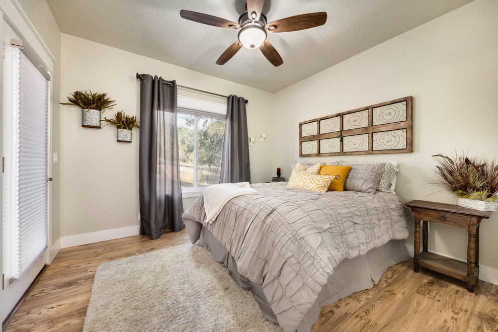 Cottage bedroom photo in Orange County