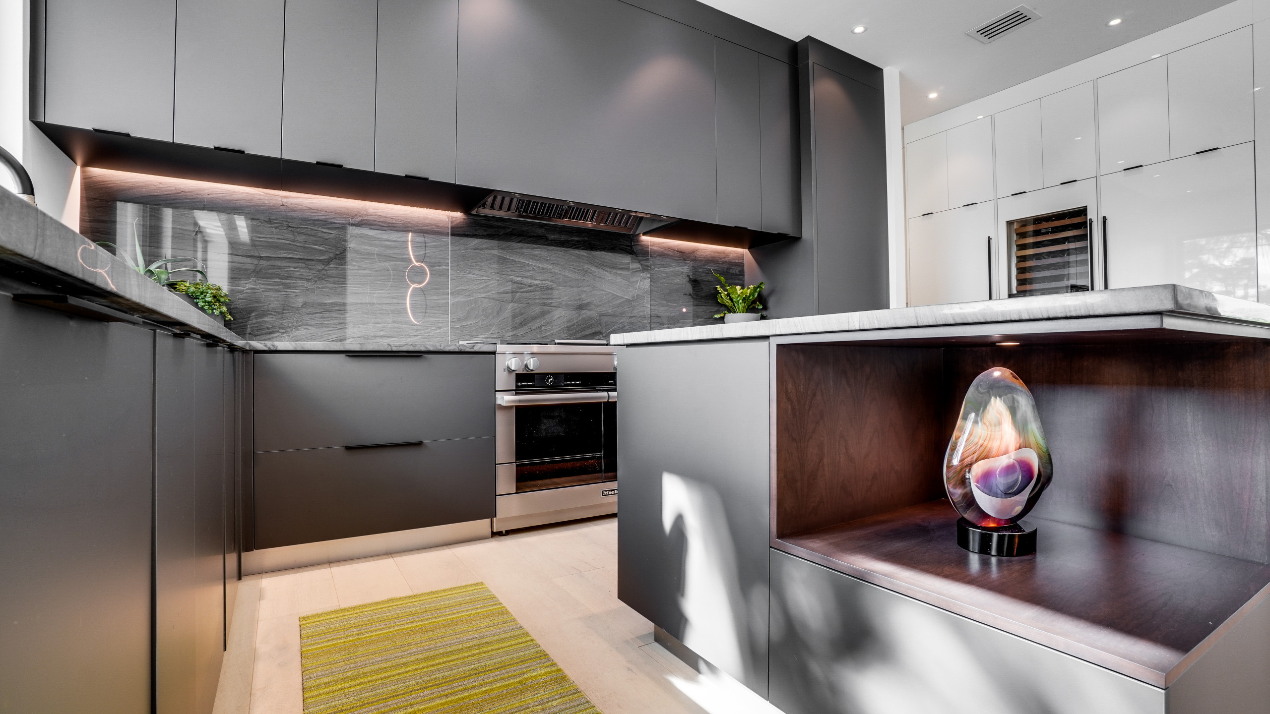 Kitchen photo in Orlando