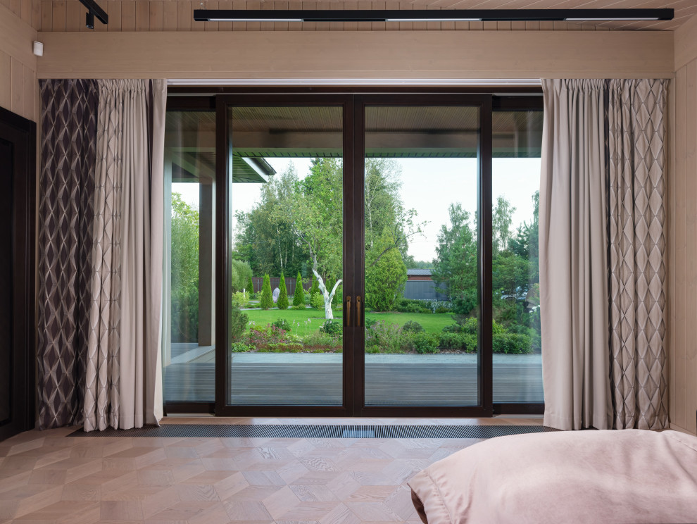 Остекление загородного дома в современном стиле