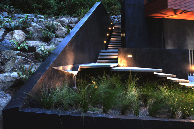 Hoke Residence moderno-giardino